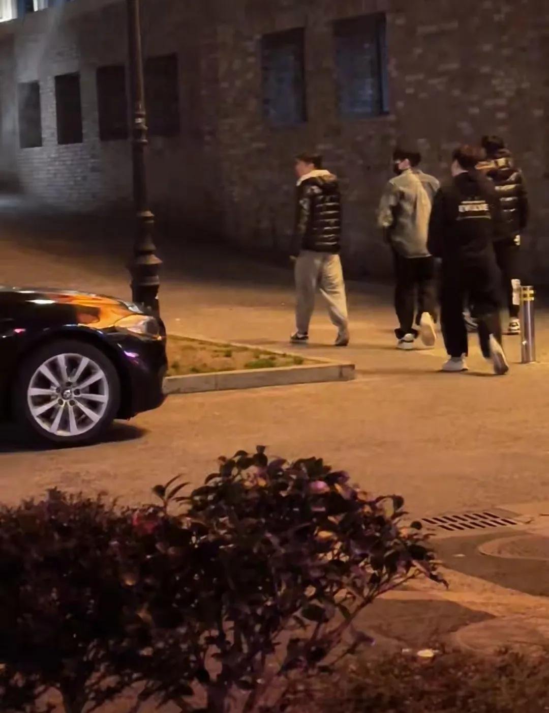 九游游戏中心下载-关于费德勒新星夺冠表现突出，RNG前途光明！赛场气氛高涨的信息-九游游戏中心下载